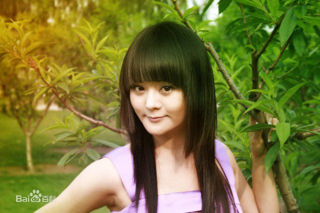 晏菲(Anly)生活照图册