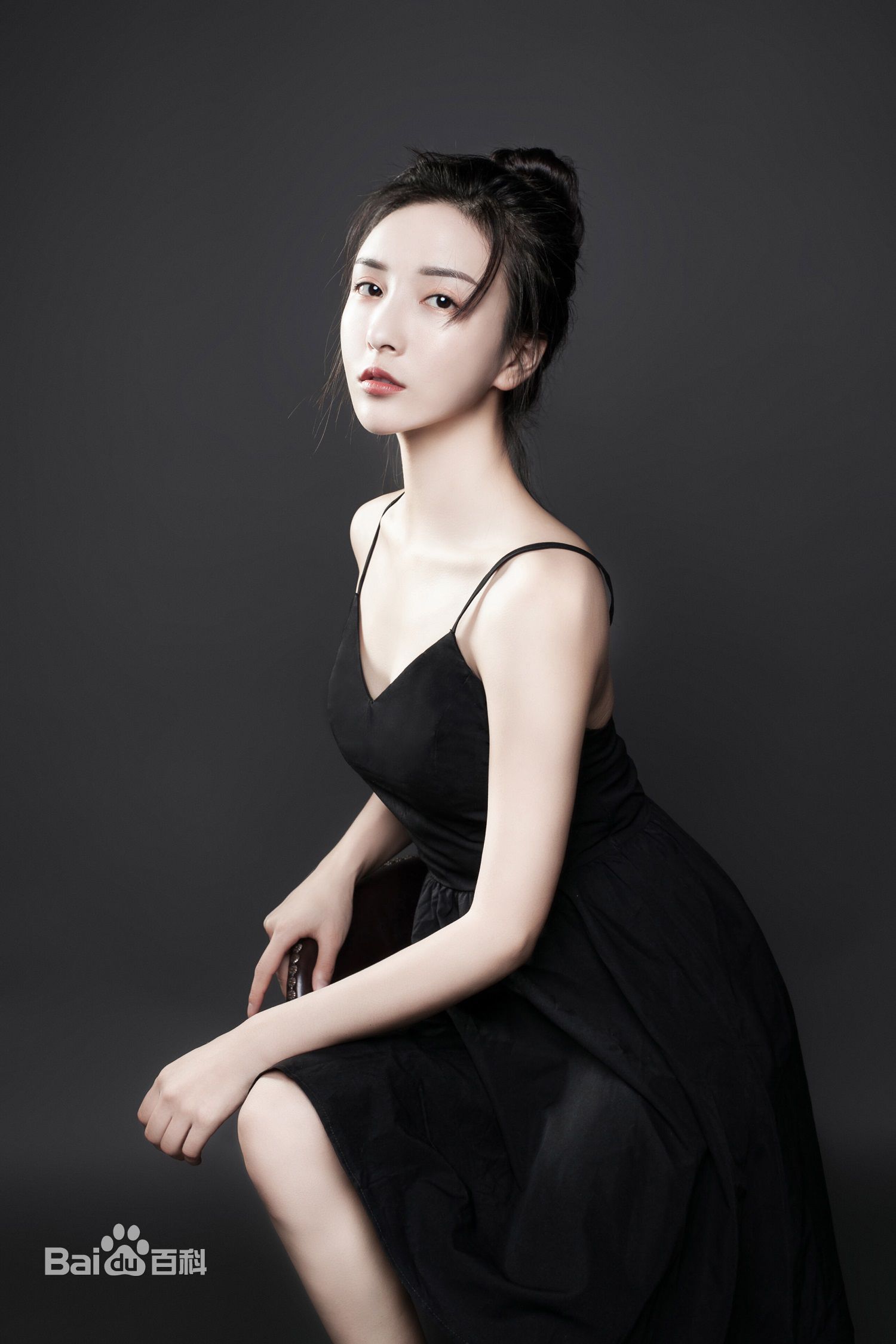 李若希前后照片