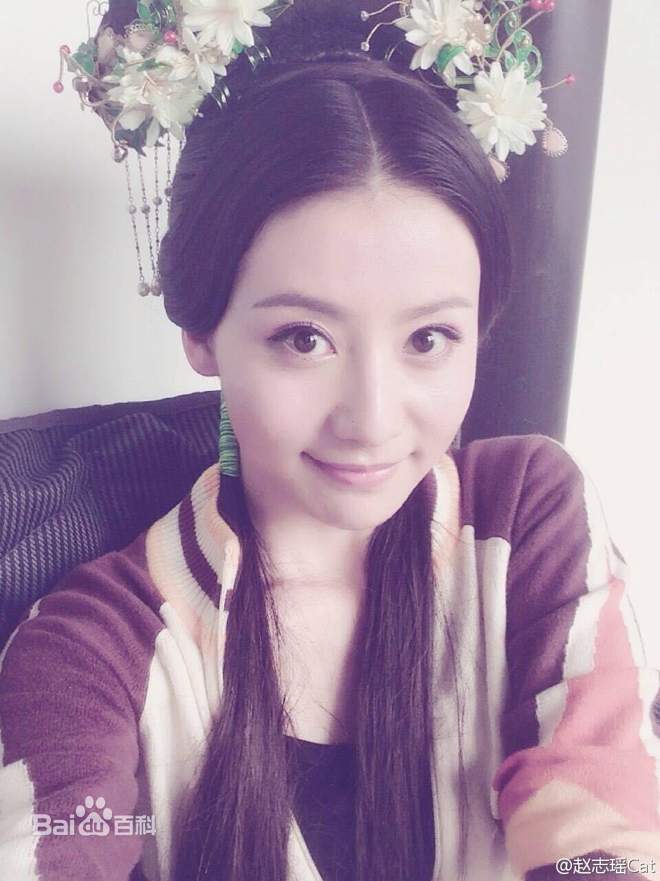 赵志瑶生活照性感图片图集