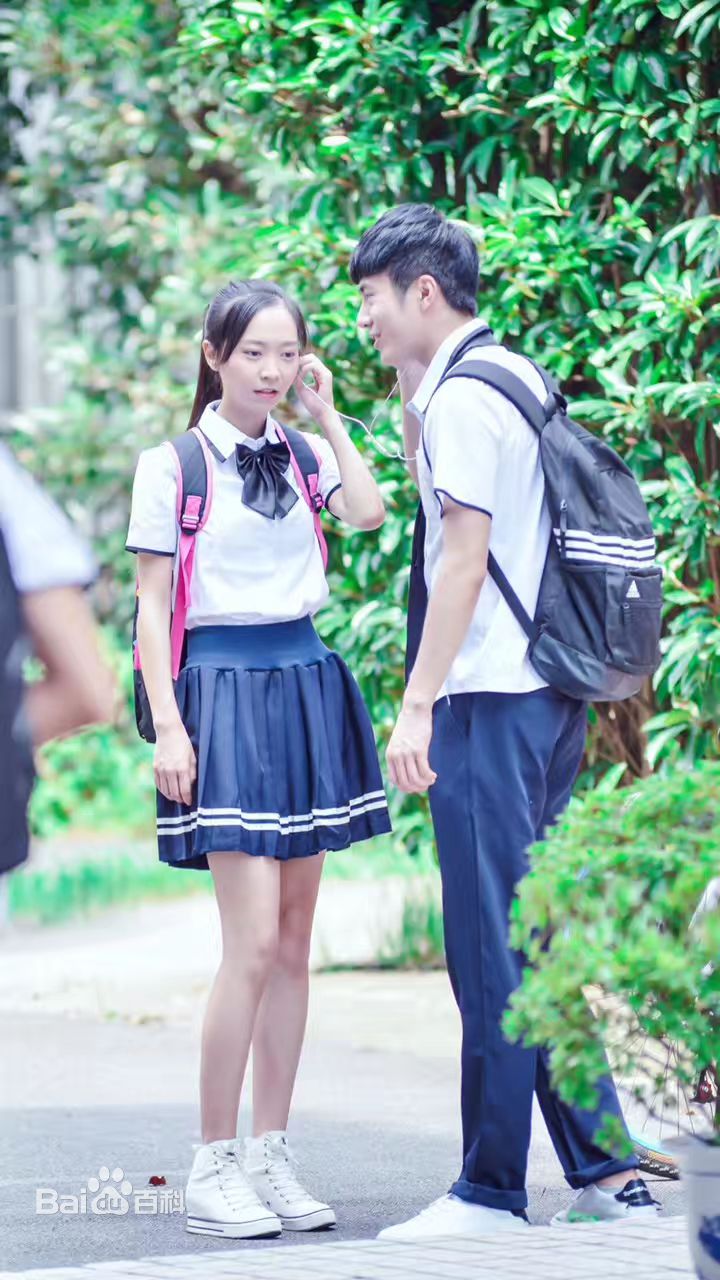 最全成琪在电影《十七岁的雨季》中的相册