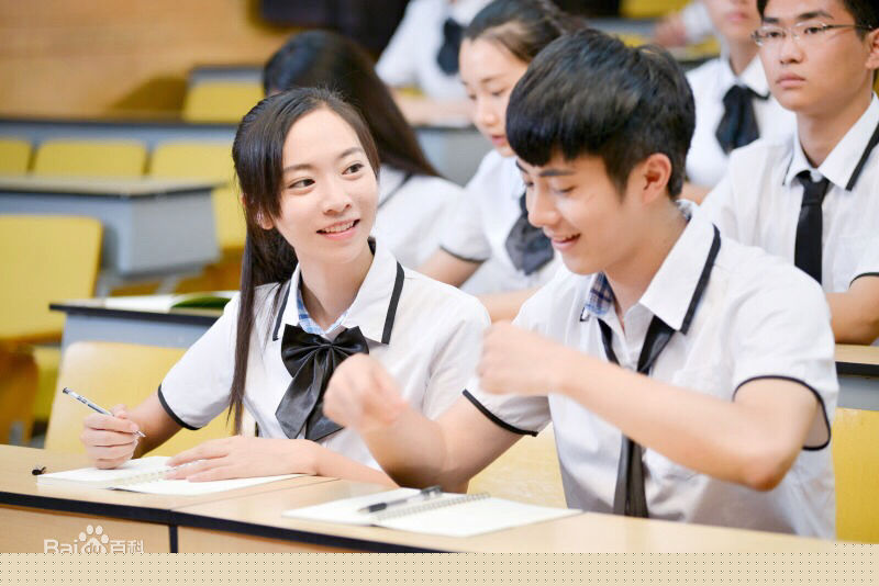 最全成琪在电影《十七岁的雨季》中的相册