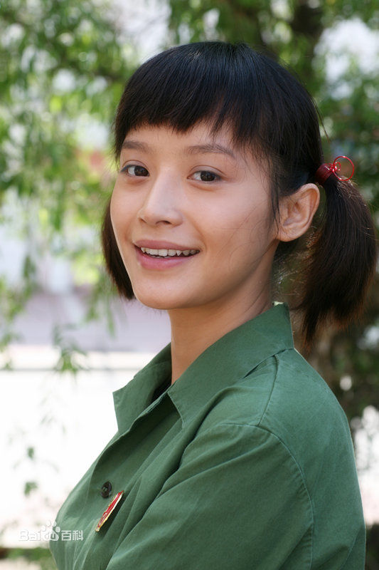 瑛子(Ruth)电视剧知青前后照片