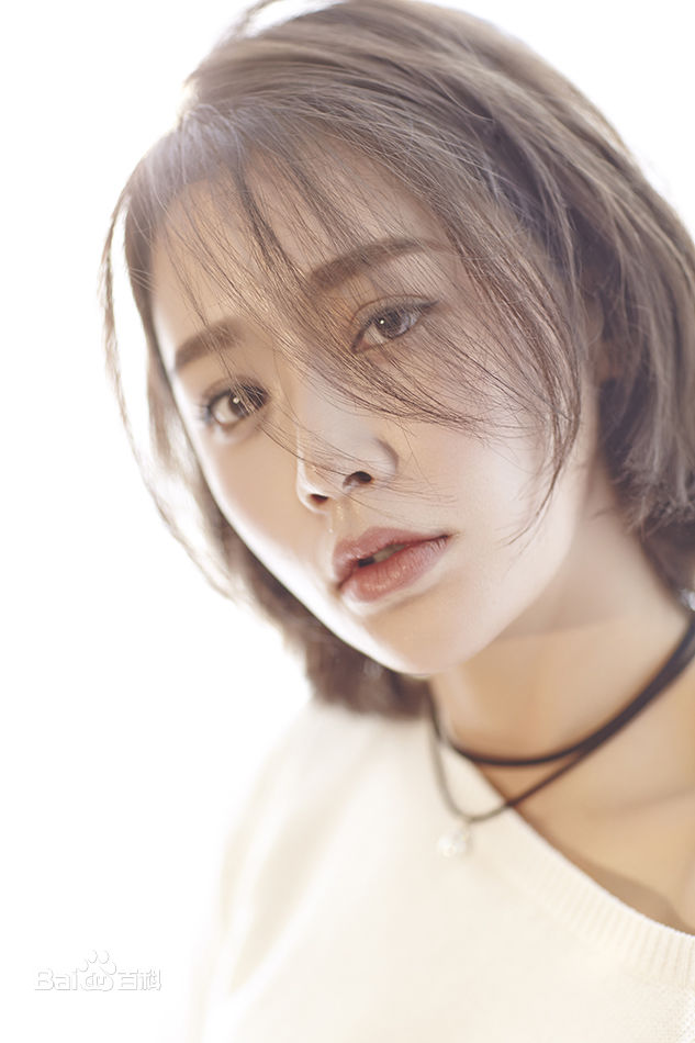 瑛子(Ruth)最新2017壁纸