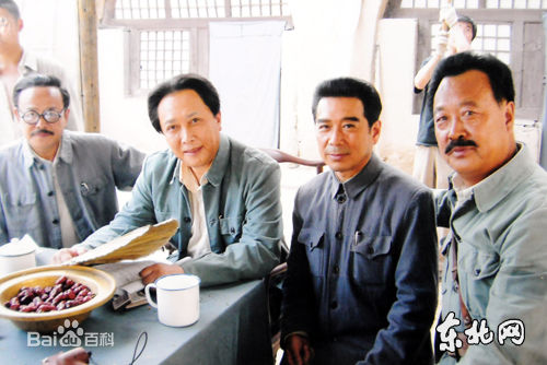 姚居德保卫延安剧照