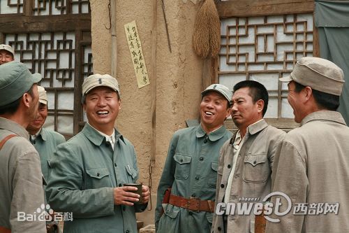 姚居德保卫延安剧照