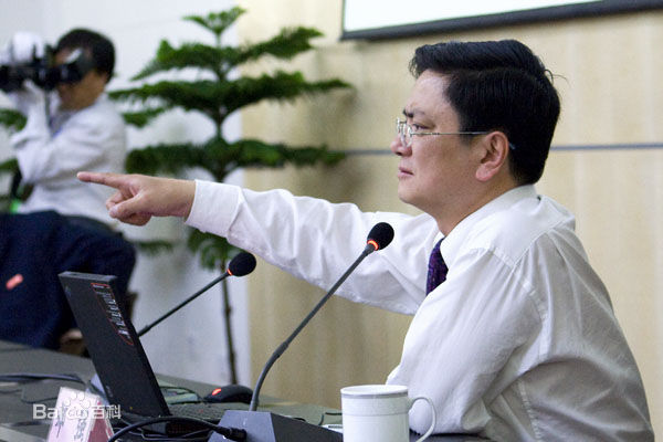 郑强作讲座性感图片壁纸