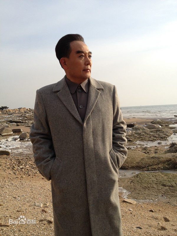 郭伟华周恩来扮演者图册