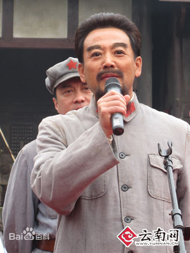 郭伟华周恩来扮演者图册