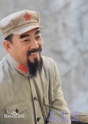 郭伟华周恩来扮演者图册