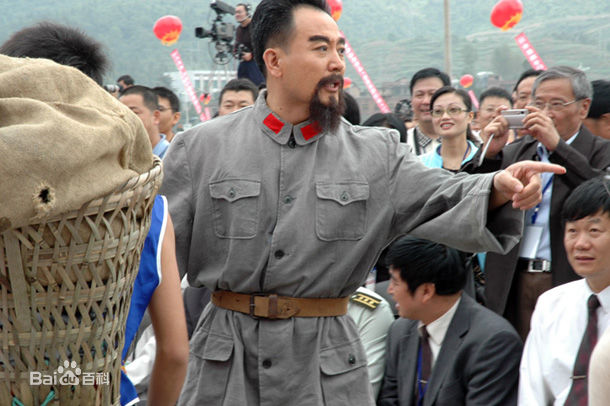 郭伟华周恩来扮演者图册