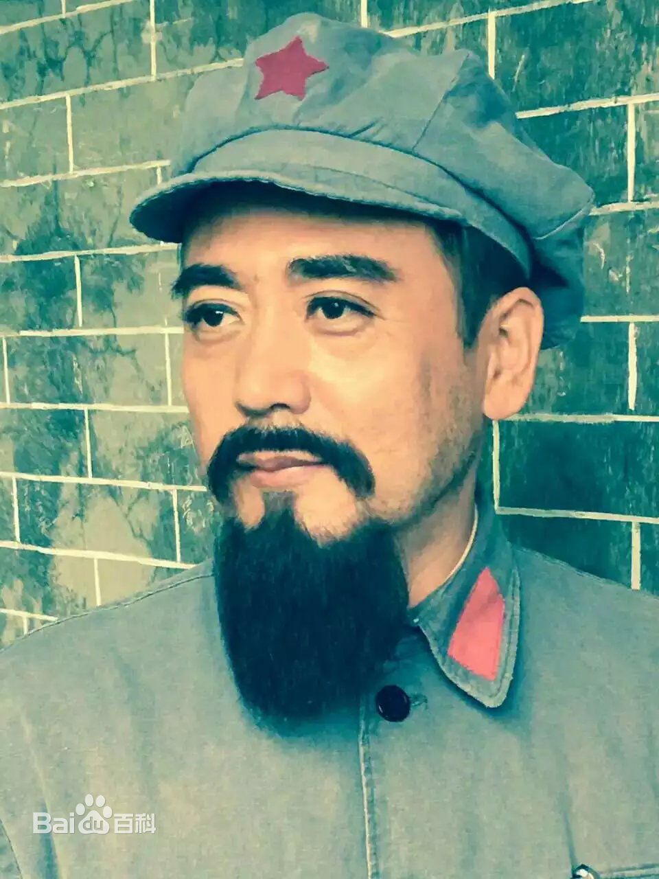 高清郭伟华图片