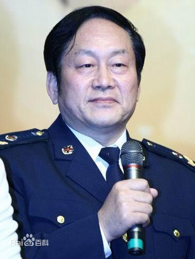 周振天前后照片