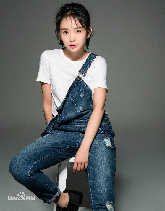 夏一瑶俏皮可爱图册