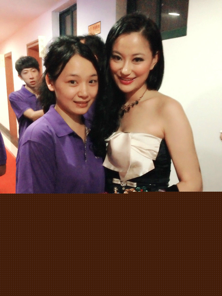 袁满爱西施豆腐-素颜照相册