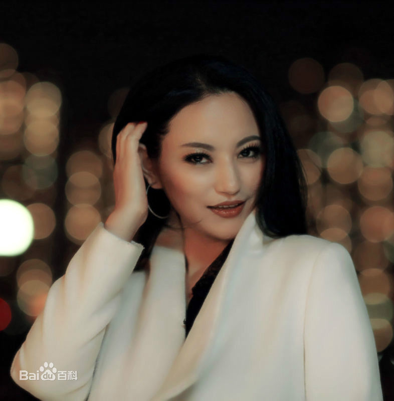 袁满上海外码头宣传片-素颜照相册