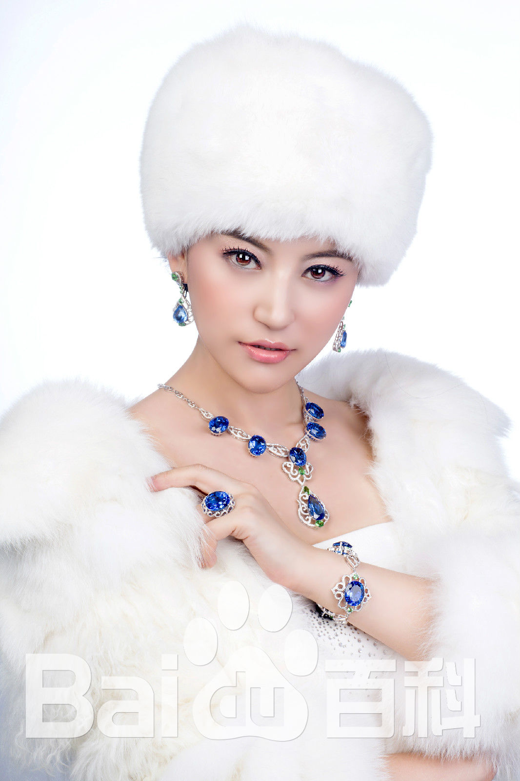 袁满珠宝形象代言人壁纸壁纸