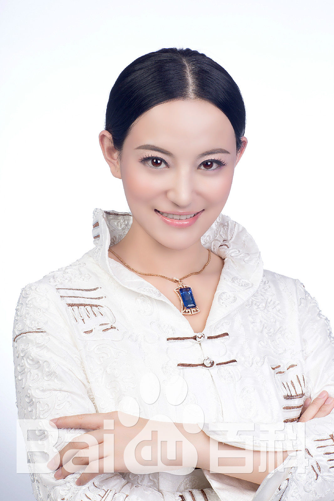 袁满珠宝形象代言人壁纸壁纸