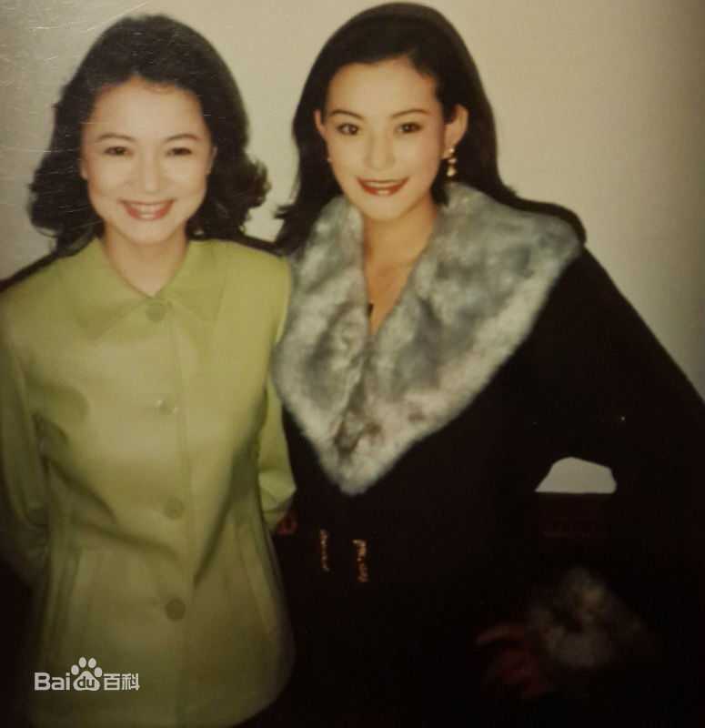 最优质袁满素颜照