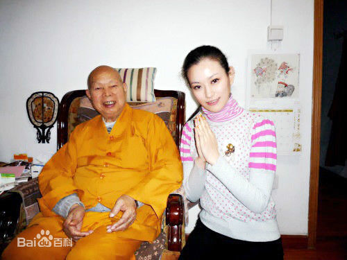 最优质袁满素颜照