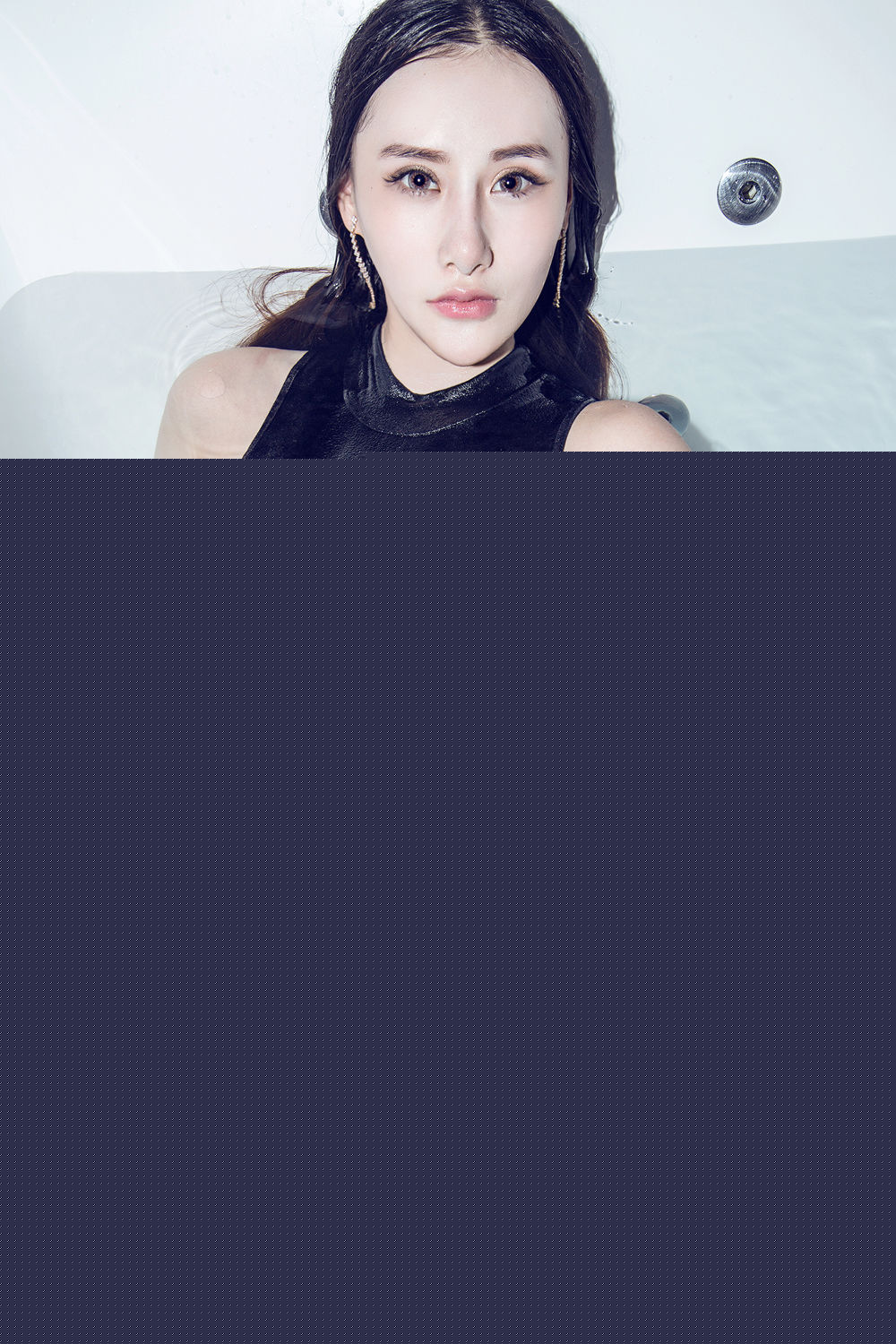 吴晴(Kate)【黑白】