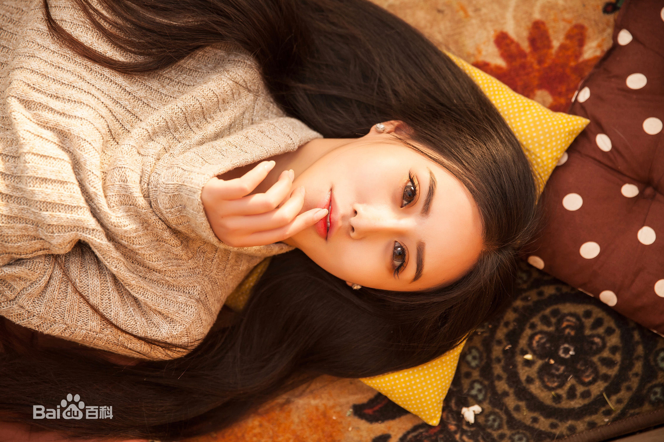 吴晴(Kate)最新【日本暖色时尚杂志】图集