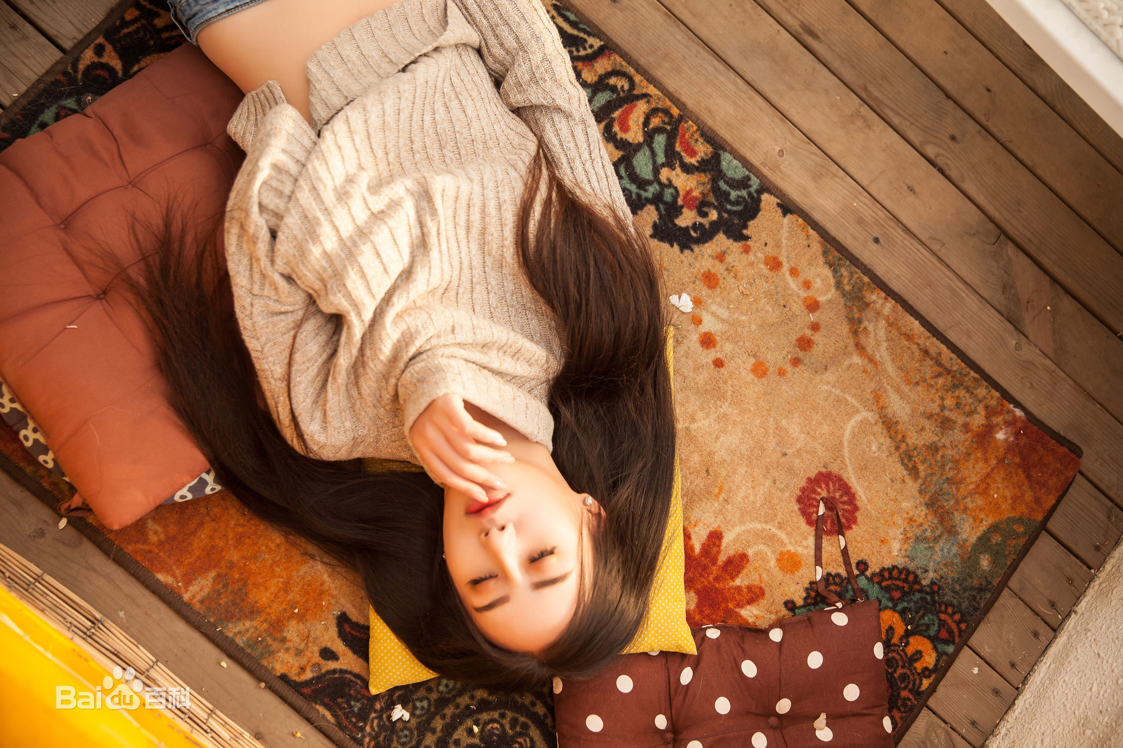 吴晴(Kate)最新【日本暖色时尚杂志】图集