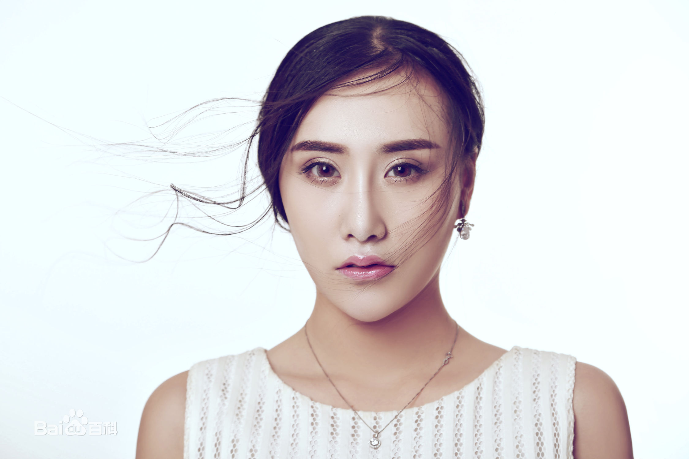 最优质吴晴(Kate)生活照