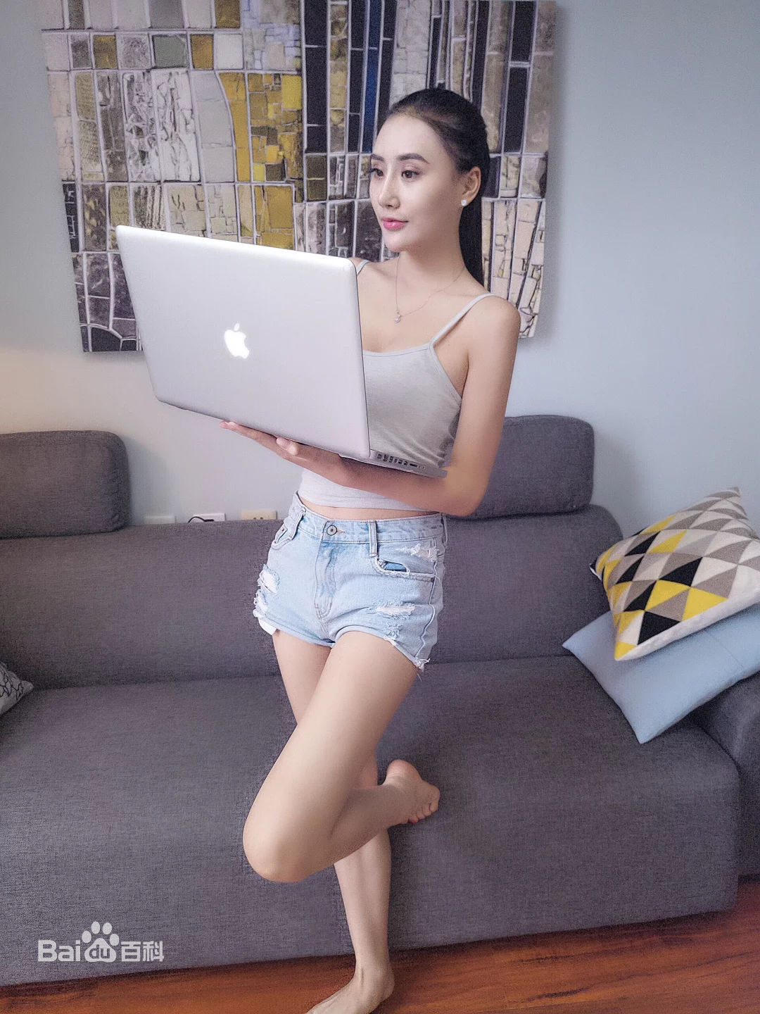 吴晴(Kate)：健身、生活照图片图册