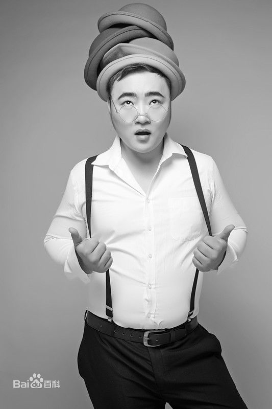 张艺腾照片前后照片