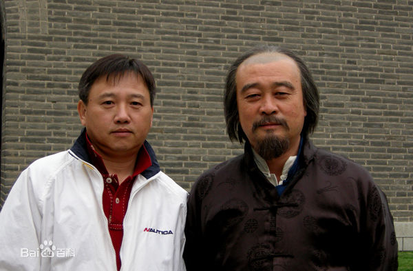 陈逸恒(Chenyiheng)生活照前后照片