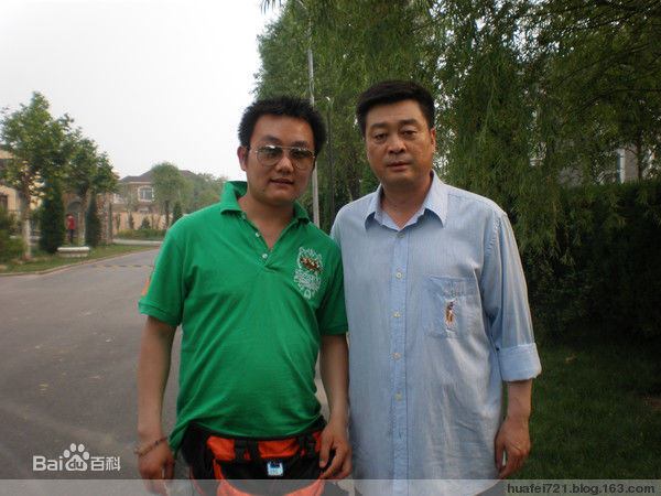 陈逸恒(Chenyiheng)生活照前后照片