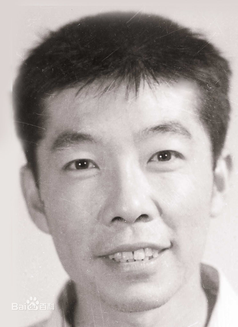 姜少华走过的岁月生活照