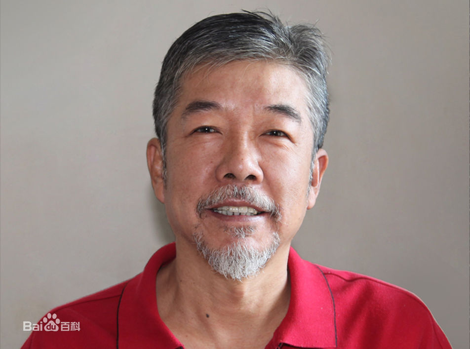 姜少华近期近照素颜照相册