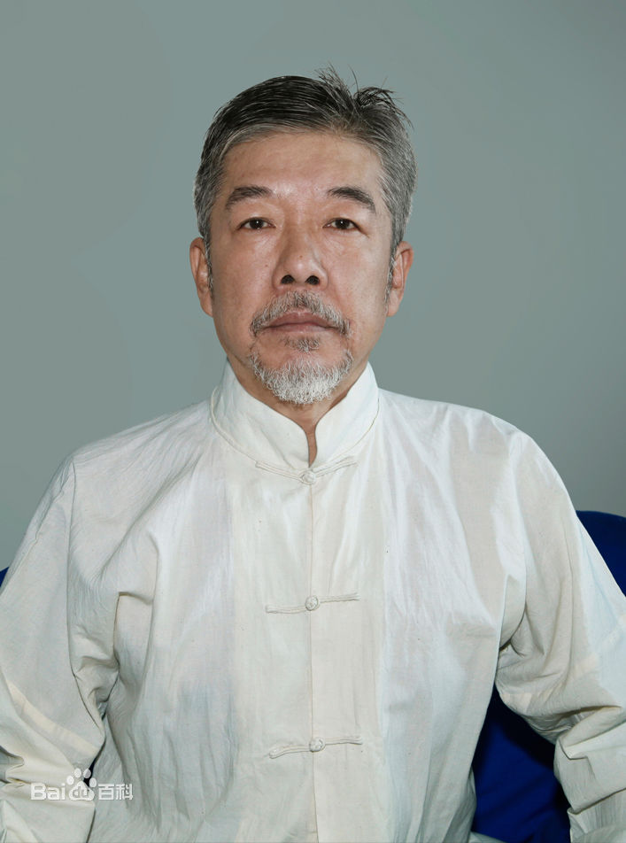 姜少华近期近照素颜照相册