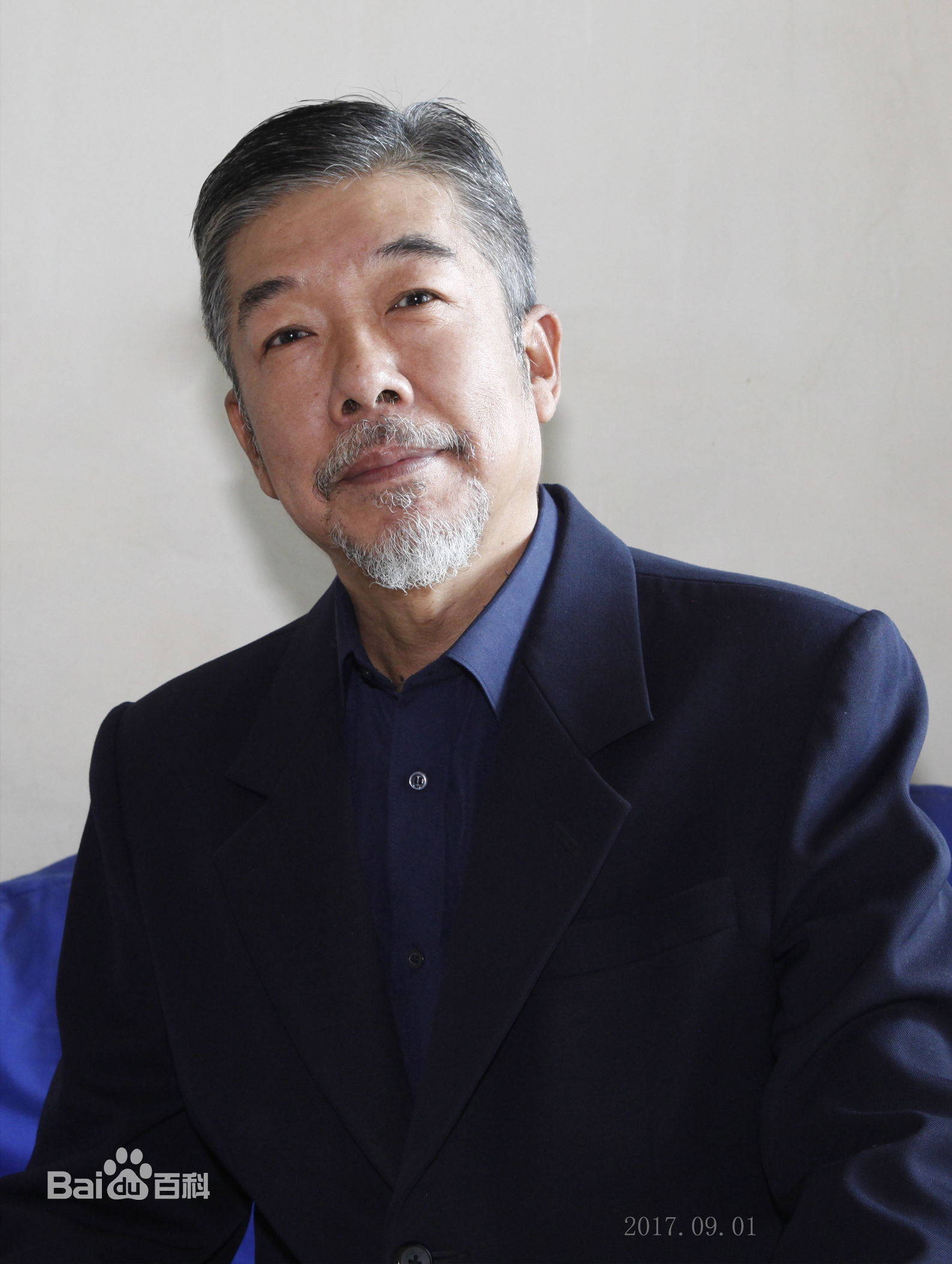 姜少华近期近照素颜照相册