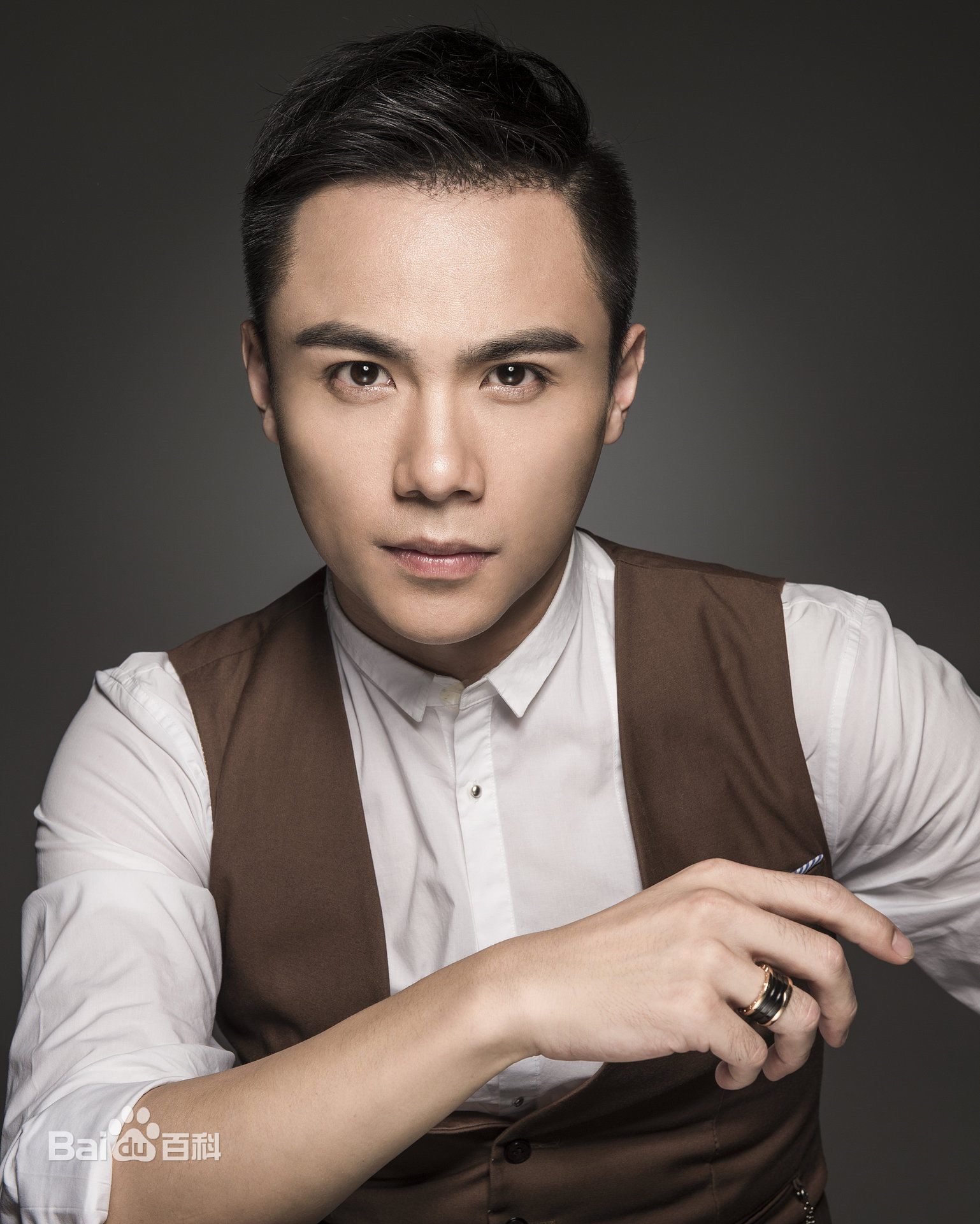 最优质刘岳素颜照