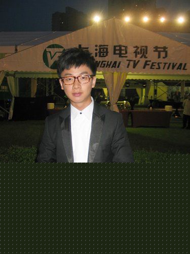 邹俊百图片素颜照相册