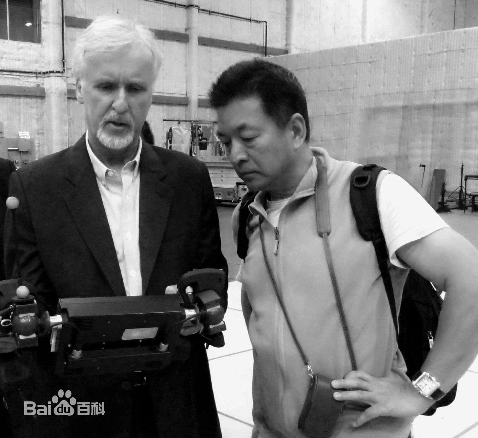 贾东朔照片生活照相册