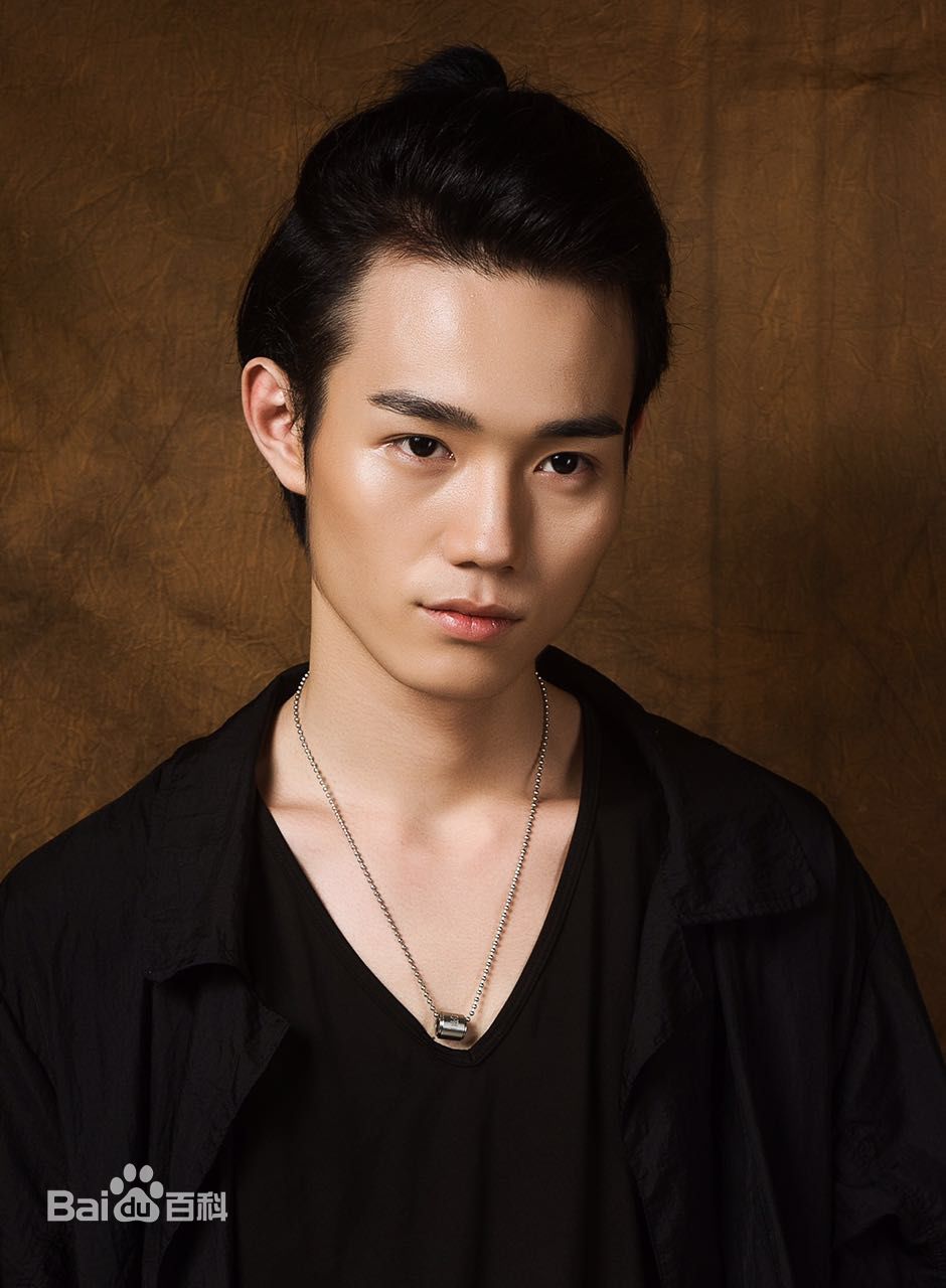 罗蓝山(Roy)高清图册