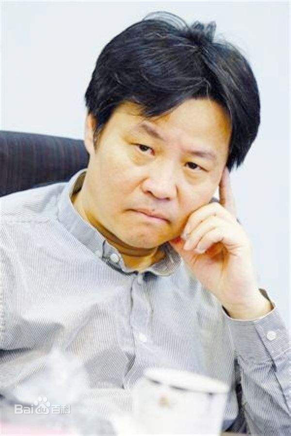 最优质余华生活照