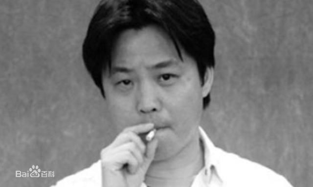 最优质余华生活照