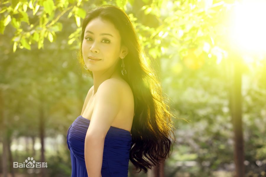 齐千郡郡主风采壁纸壁纸