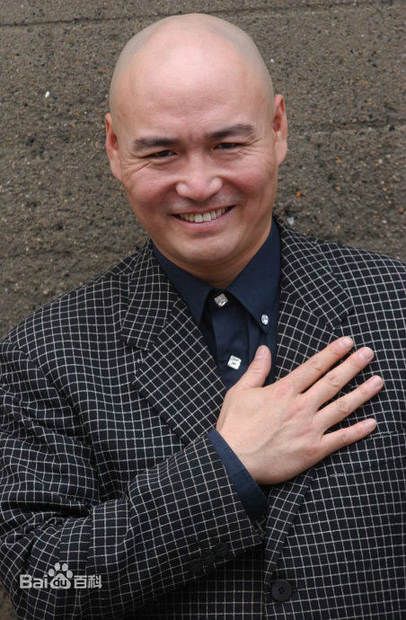 最新侯堃（kūn）壁纸