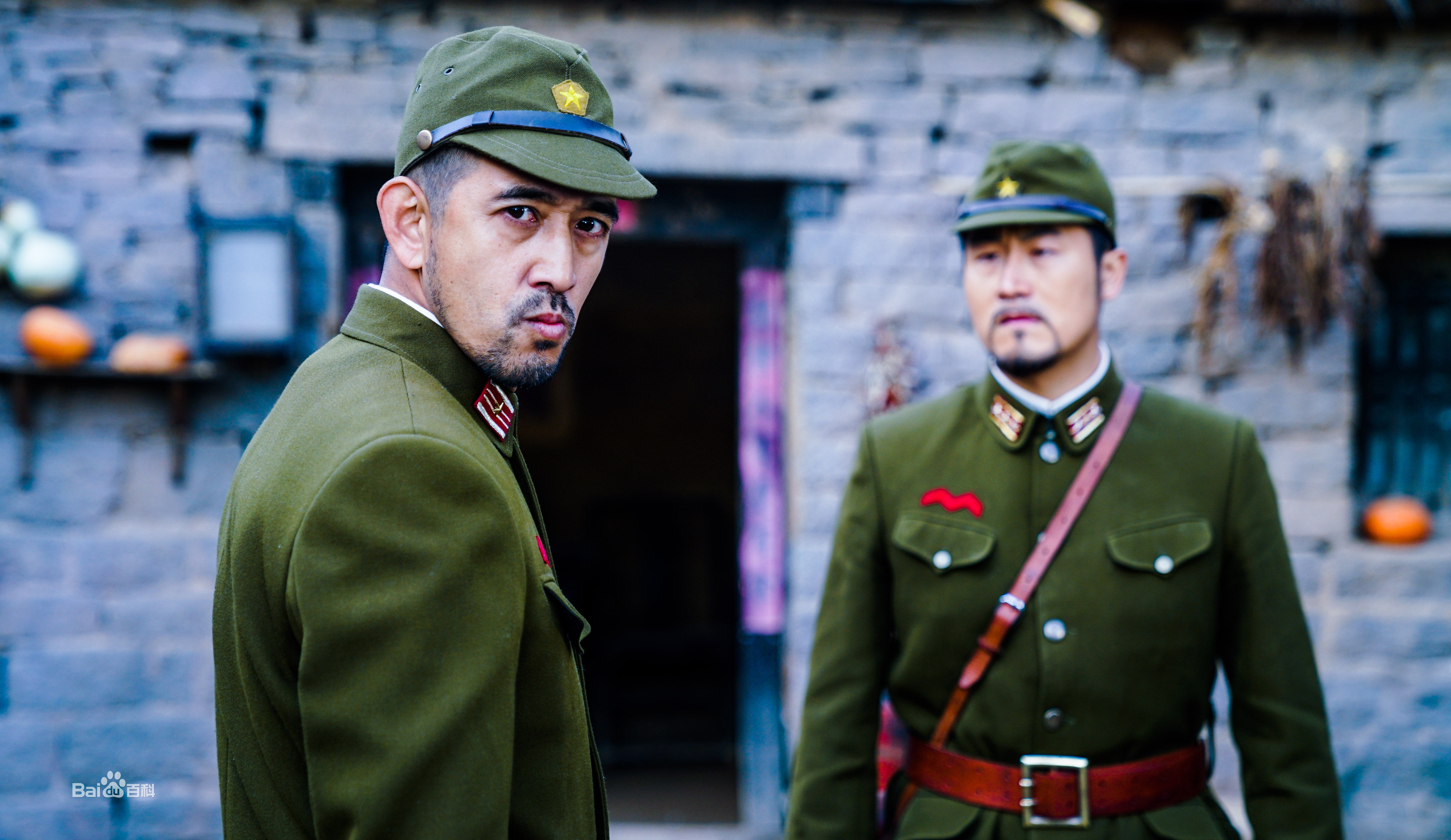 董波小妮扛枪精选剧照