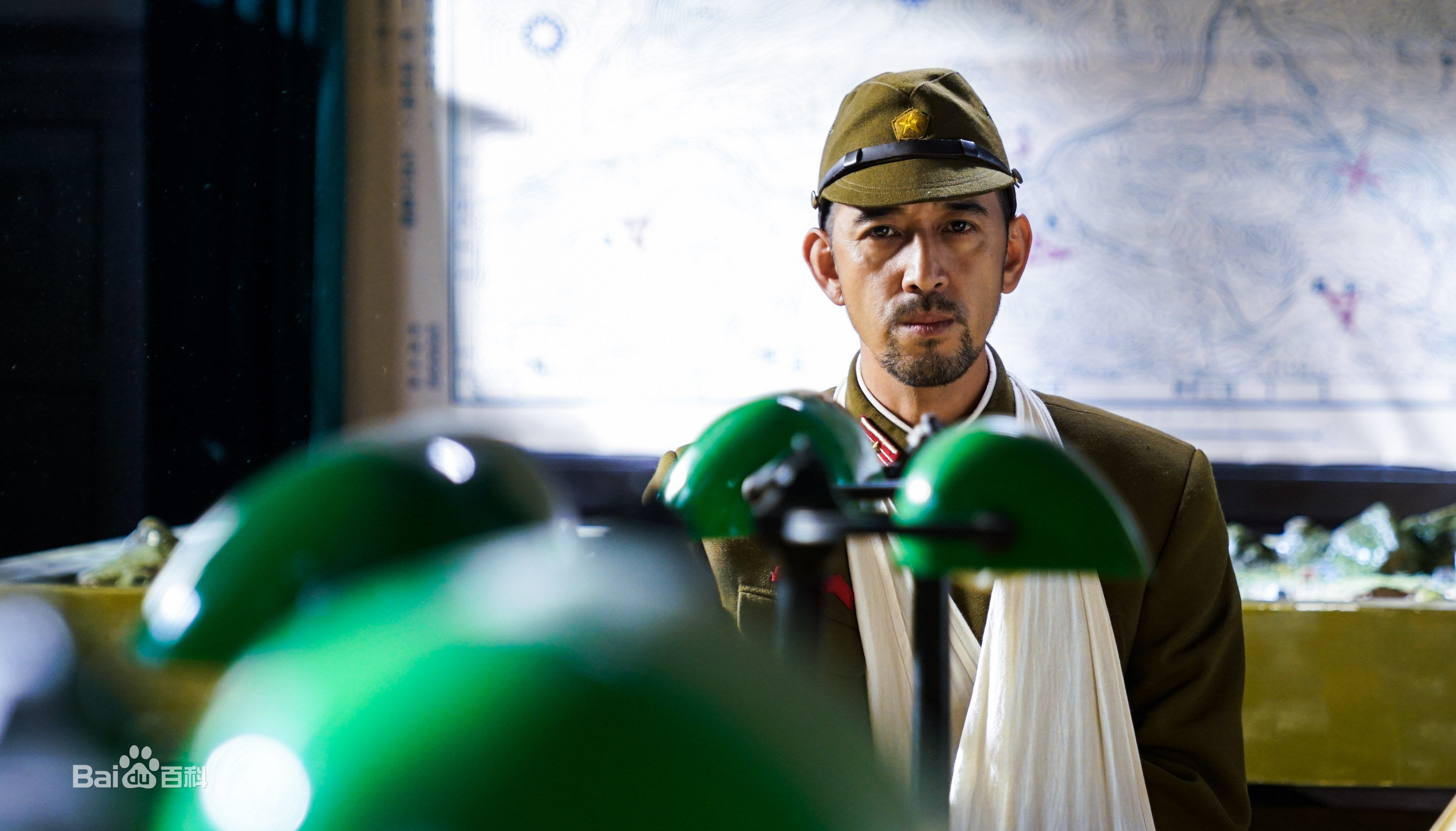 董波小妮扛枪精选剧照