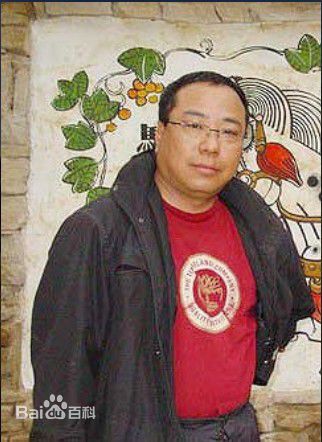 尹力生活照壁纸壁纸