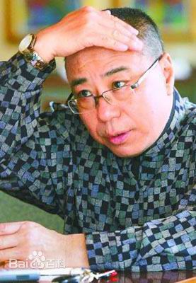 尹力生活照壁纸壁纸