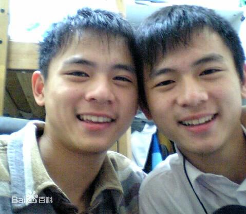 张宇豪成长经历素颜照相册