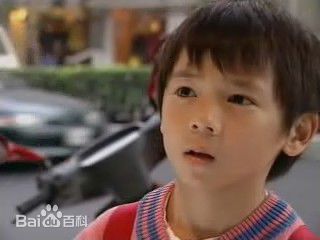 张宇豪成长经历素颜照相册