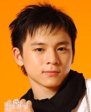 最全张宇豪壁纸